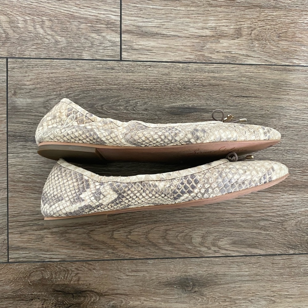 Sam Edelman Felicia Snake Embossed Ballet Leather Flats Shoes
Size 7.5 - Picture 6 of 8